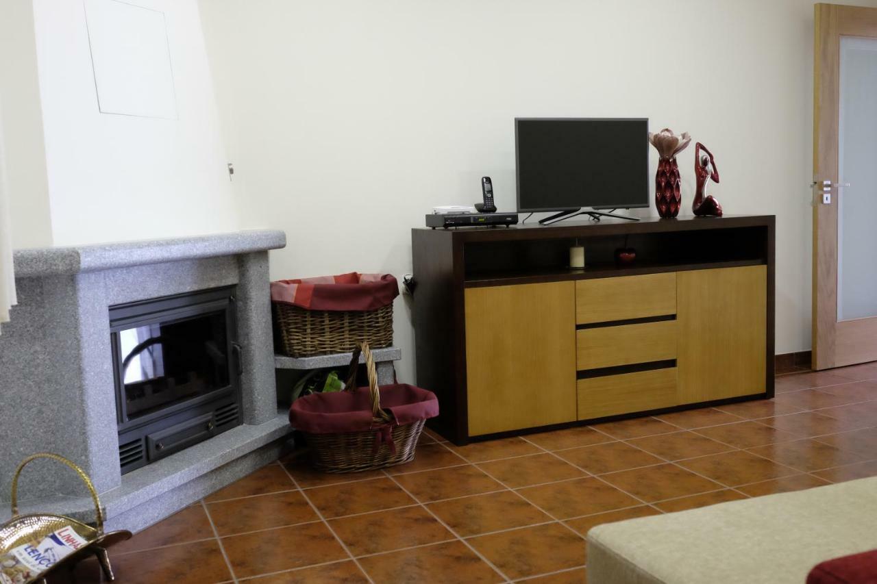 Casa Do Aido De Cima Villa Vale de Cambra Ngoại thất bức ảnh